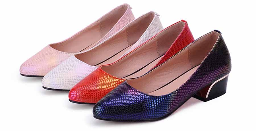 Womens pattern leather low heel slip on dress shoes
