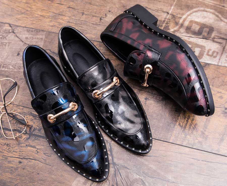Men's camo pattern metal buckle slip on dress shoes