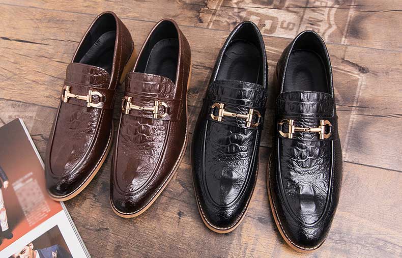 Men's crocodile skin pattern buckle slip on dress shoes