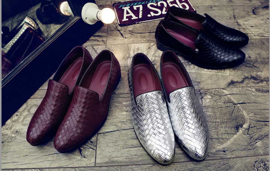 Men's check pattern leather slip on dress shoes