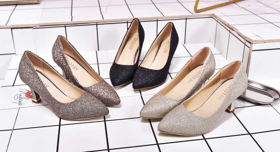 Women's sequin pattern slip on mid heel dress shoes