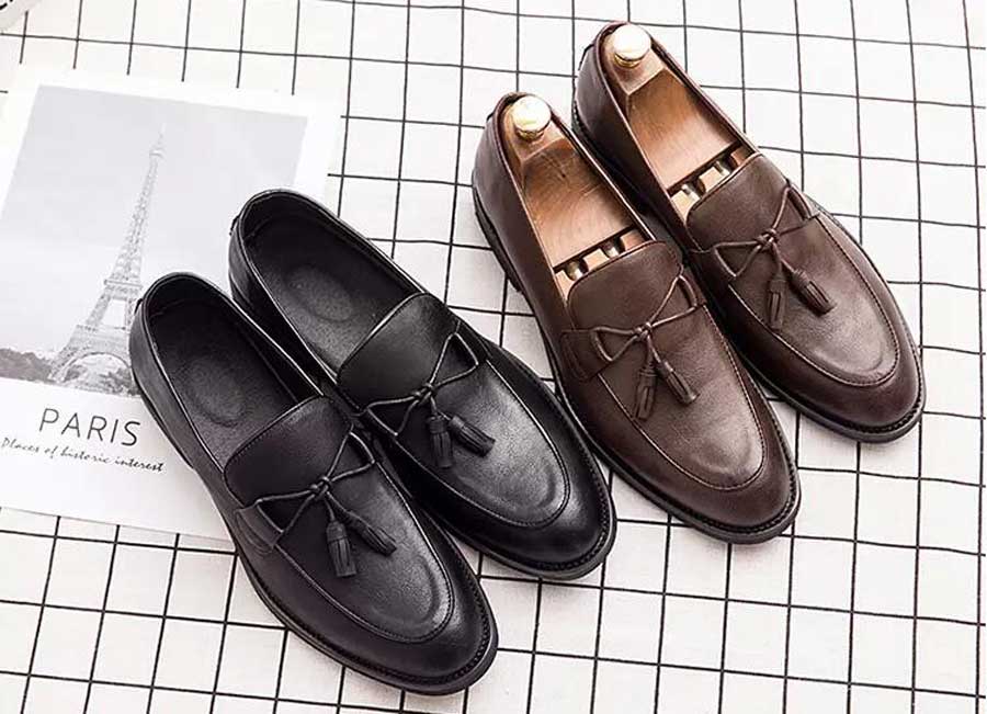 Men's tassel on vamp leather slip on dress shoes
