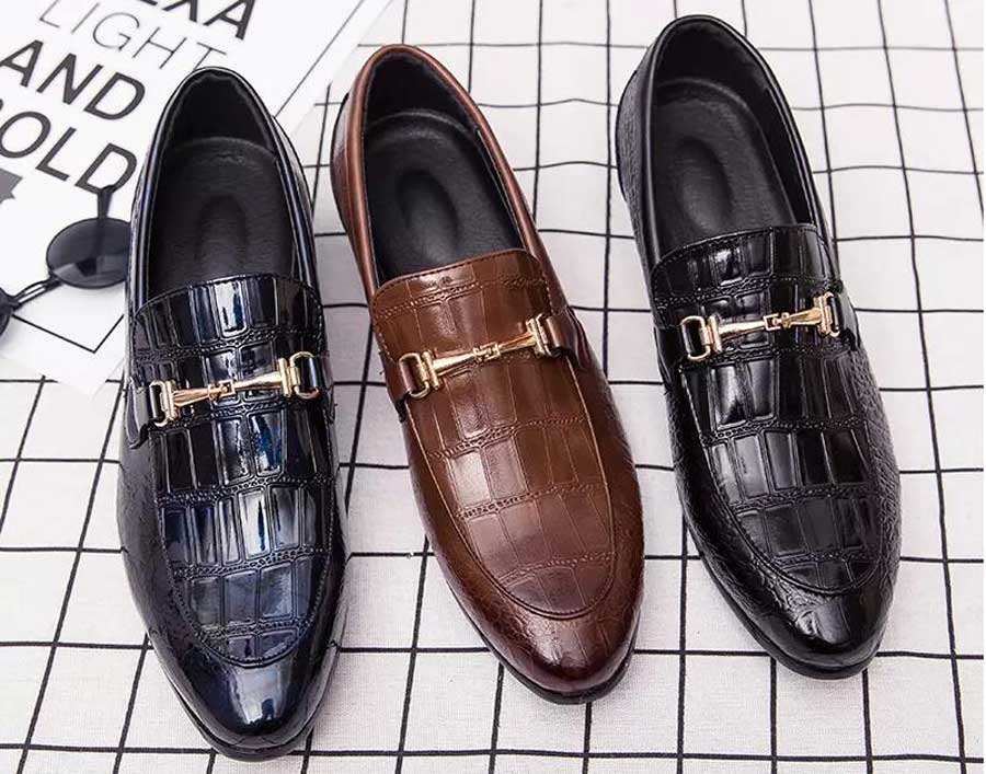 Men's croc pattern metal buckle slip on dress shoes