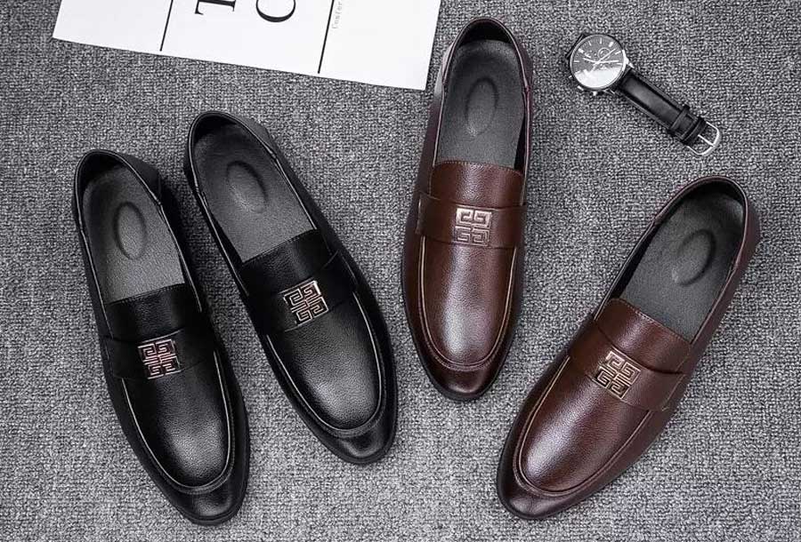 Men's metal buckle on penny leather slip on dress shoes