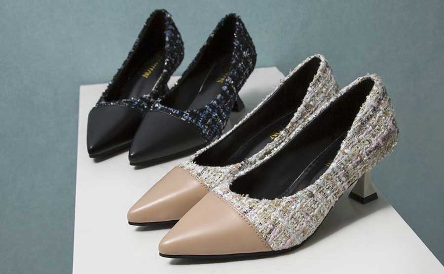 Women's check fabric texture slip on heel dress shoes