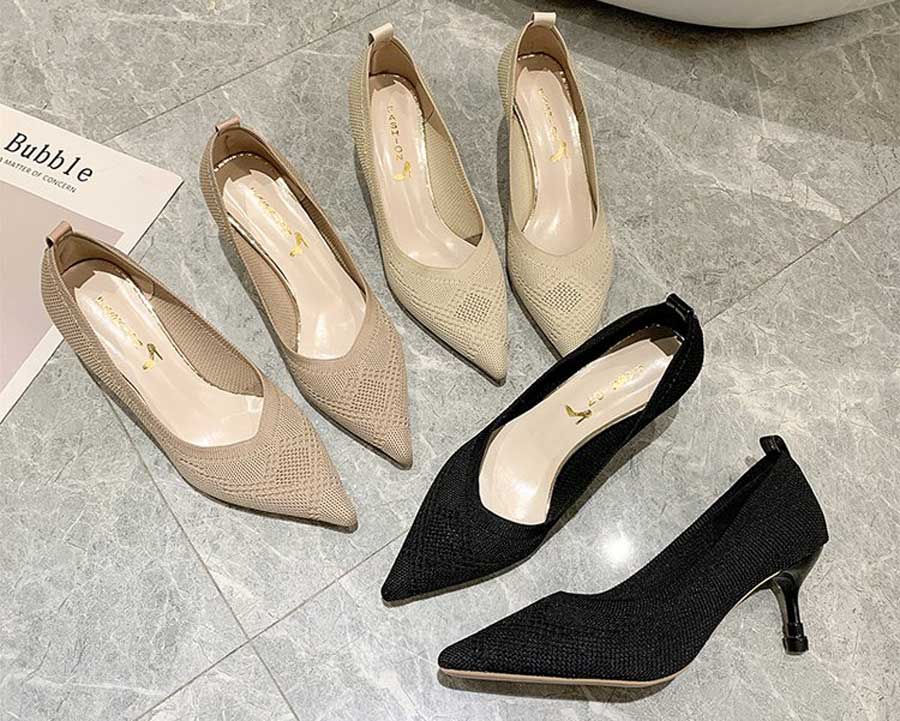 Women's texture slip on heel dress shoes