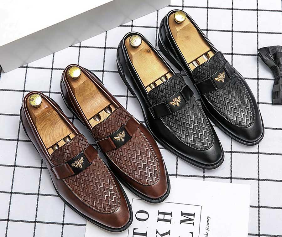 Men's wave pattern decorated metal on strap slip on dress shoes