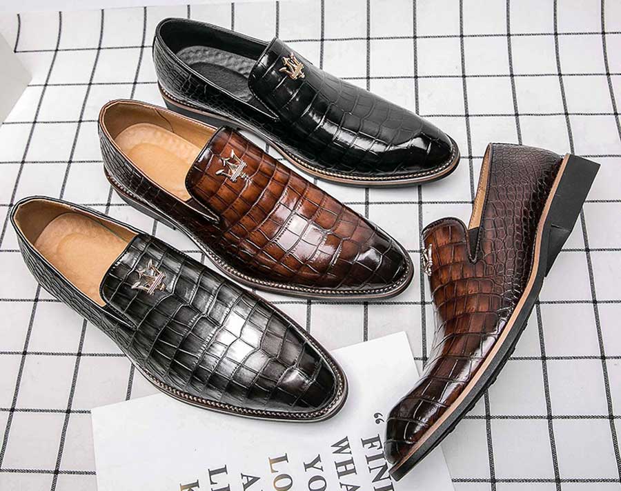 Men's retro croc pattern metal ornament slip on dress shoes