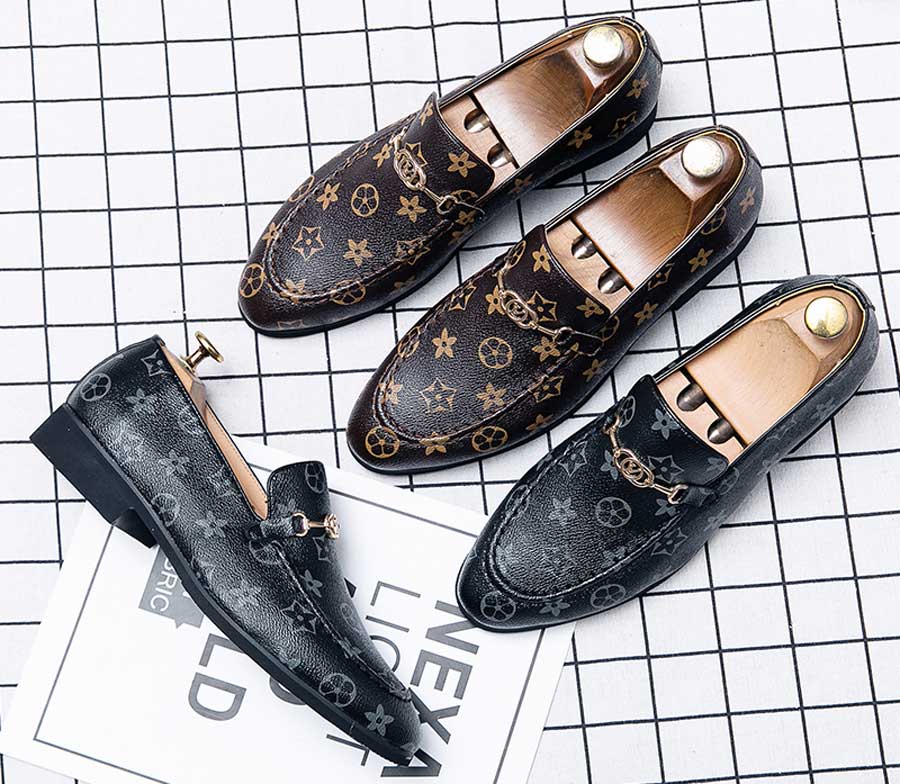 Men's pattern print metal buckle slip on dress shoes
