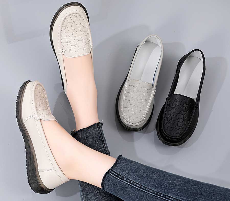 Women's geometric pattern slip on shoe loafers